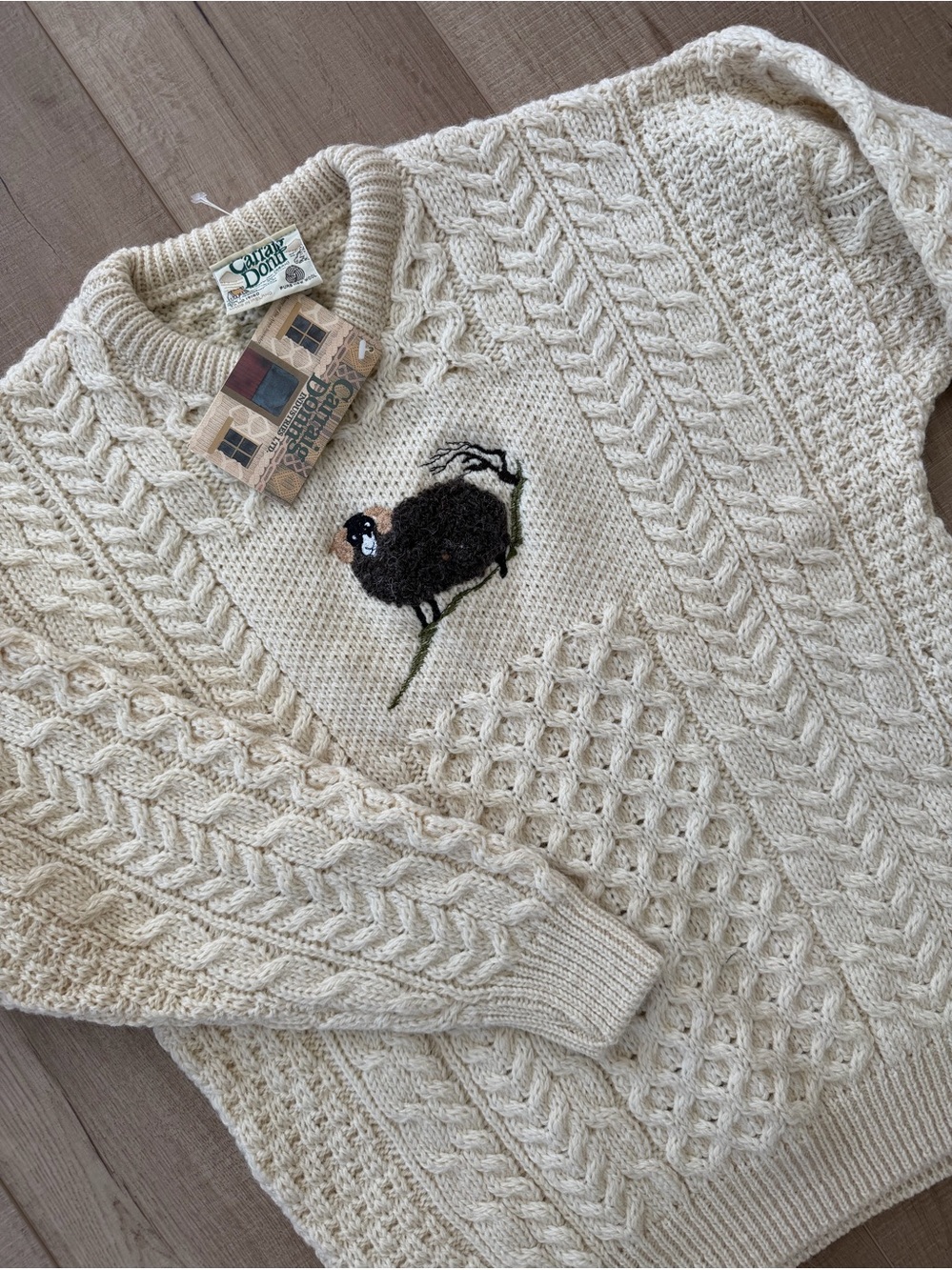 Carrig Donn Aran 100% Pure New Wool CableKnit Sweater-Small-NWT